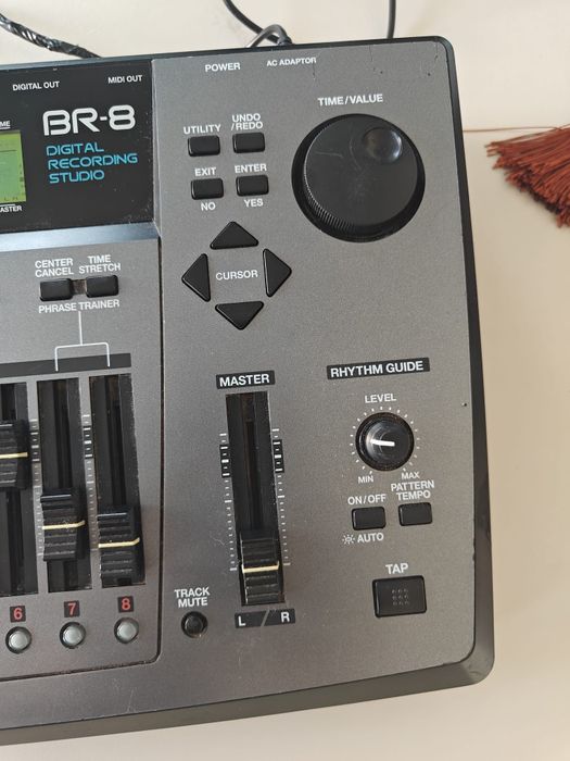 Mixer Boss multitracker digital cu 8 piste