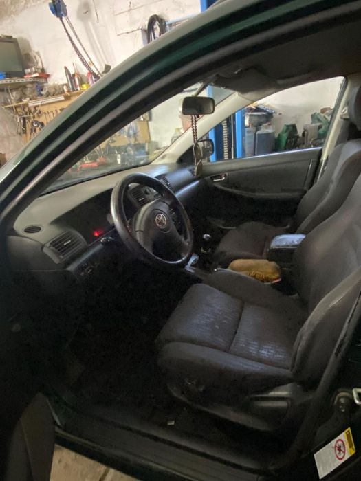 Продам Тойота Королла 2001