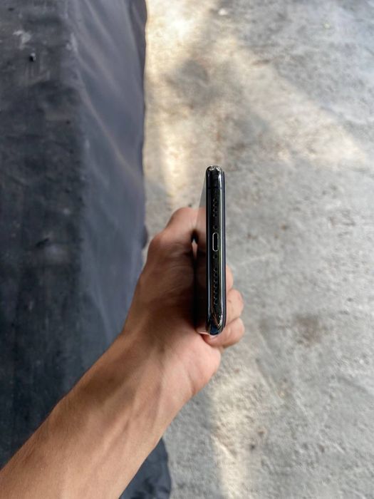 Iphone XS MAX sotiladi