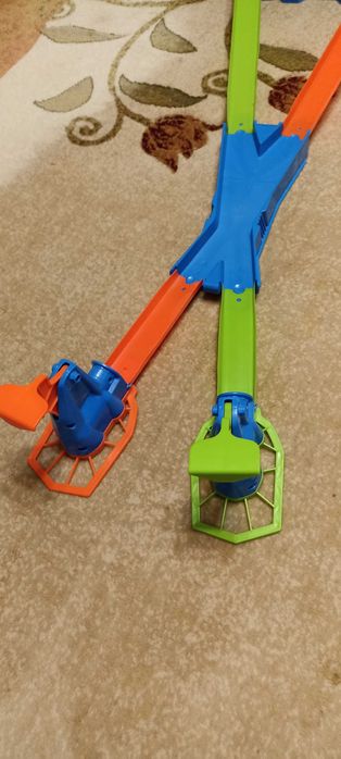 Писта Хот Уилс Баланс