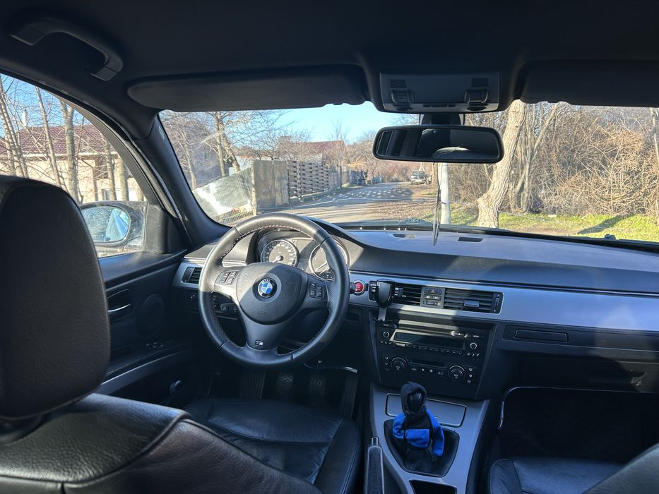 Vand BMW Seria 3 E90 pret 5000 euro negociabil !!