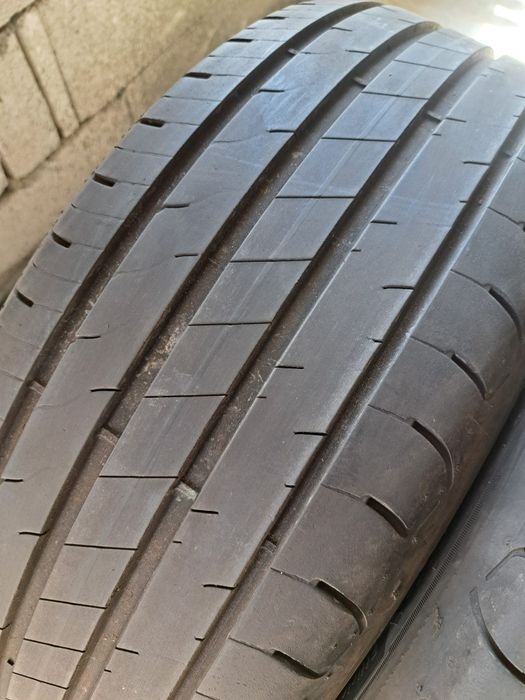 4 anvelope vară 235 55 r18 Goodyear
