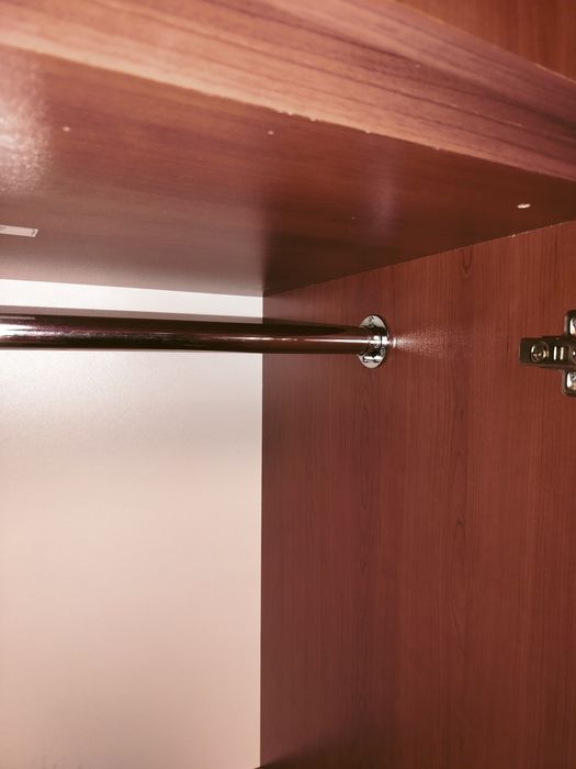 Падащо легло в гардероб