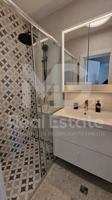 Продава се Двустаен апартамент в Пловдив, Южен - 71 кв.м за 1070 €/кв.м - Снимка #3