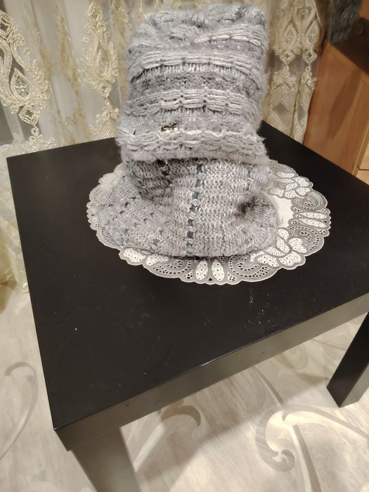 Продам шапки б/у