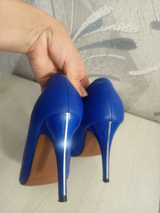 Продам туфли . Турция