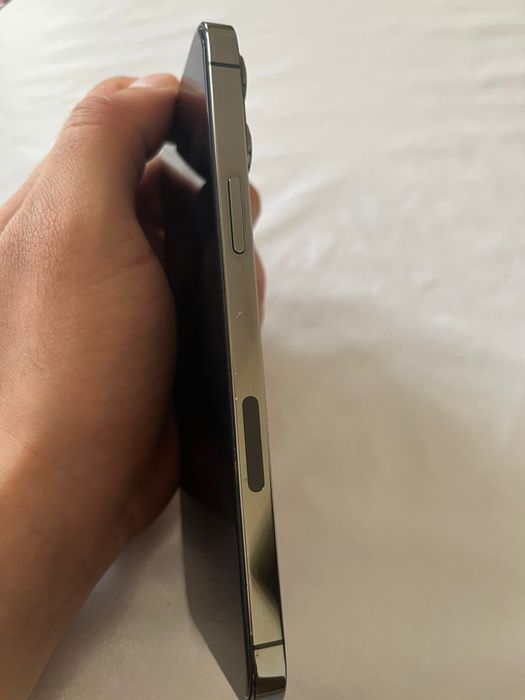 Продам айфон 13 промакс