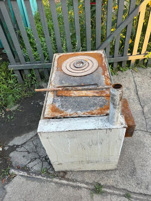 Продам печь с трубой