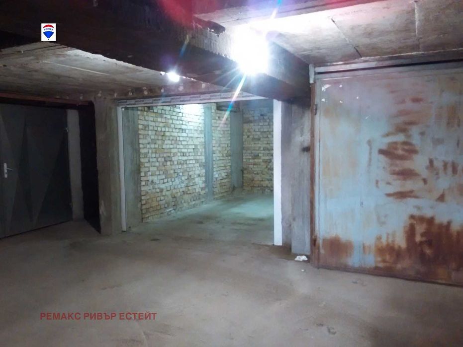 Продава се Гараж / Паркомясто в Русе, Ялта - 18 кв.м за 1248 €/кв.м - Снимка #7