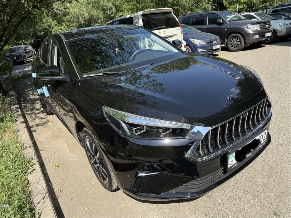 Продам автомобиль Jac J7 с салона