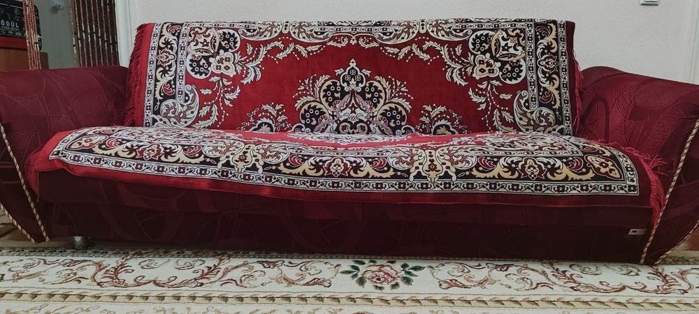 Продаётся  ДИВАН