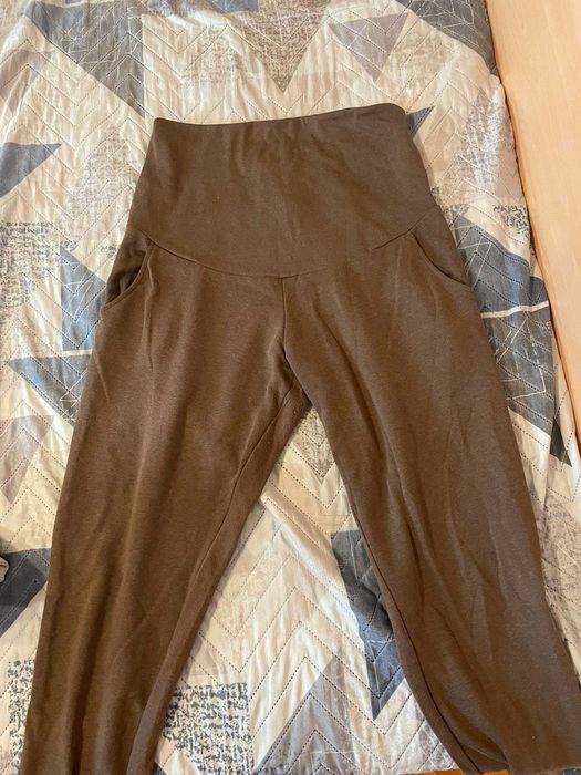 Долнища за бременни