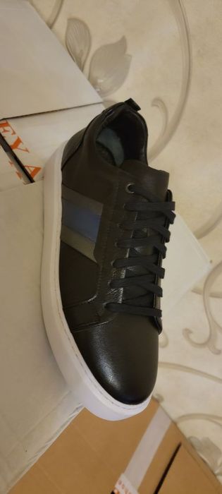 Турецский кожаный кроссовки