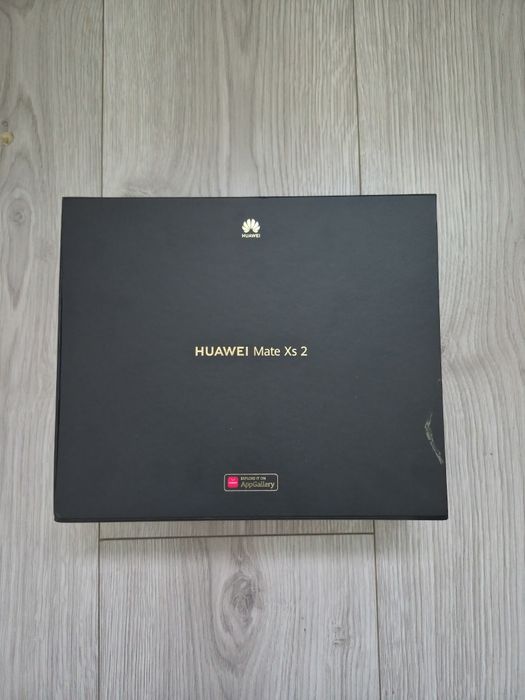 Телефон Huawei Mate Xs 2