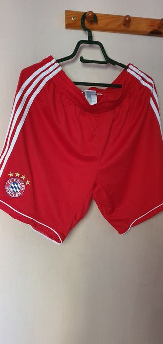 Спортен оригинален екип Adidas на Bayern Munchen