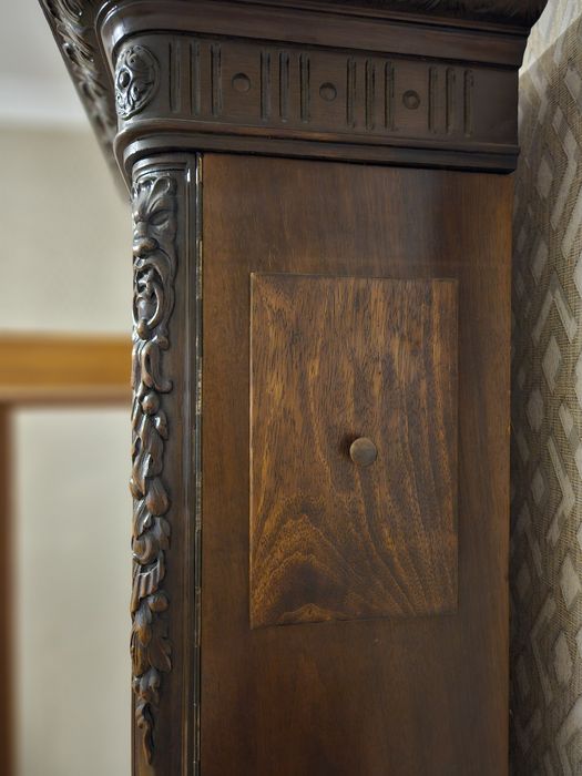 Продам напольные часы.