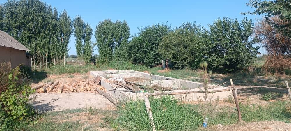 Участка сотилади