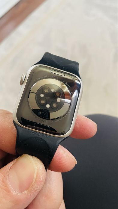 Продам Apple watch в идеальном состояний
