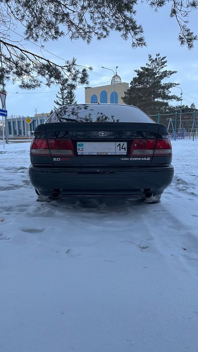 Продам Тойота Карина Е