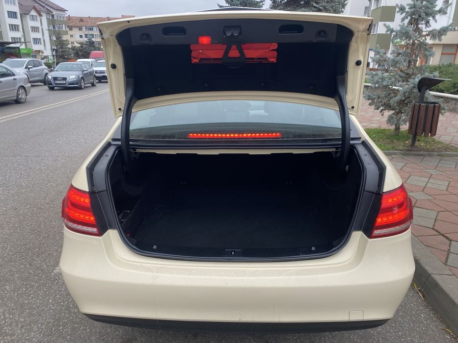 Vand Mercedes Benz w212