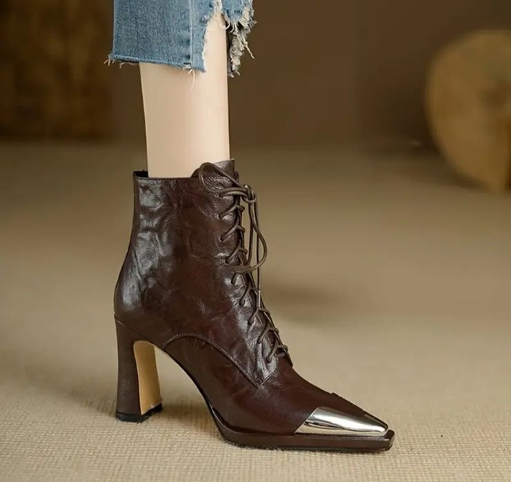 абсолютно новые ботильоны