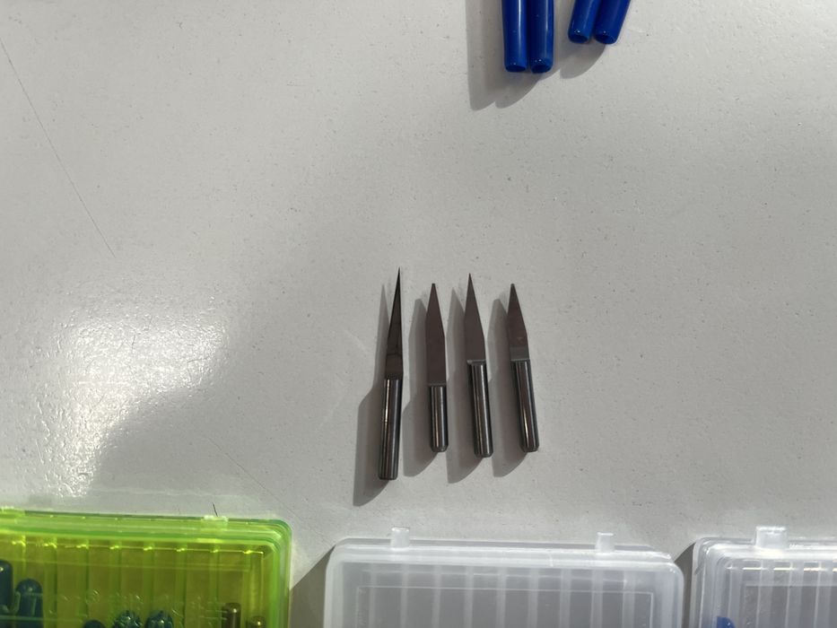 Фрезери за гравиране и рязане за cnc рутер