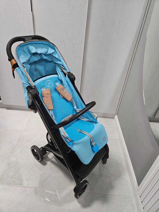 Лятна количка Cybex beezzy