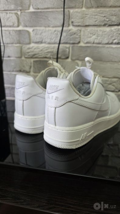 Оригинальные кроссы Nike