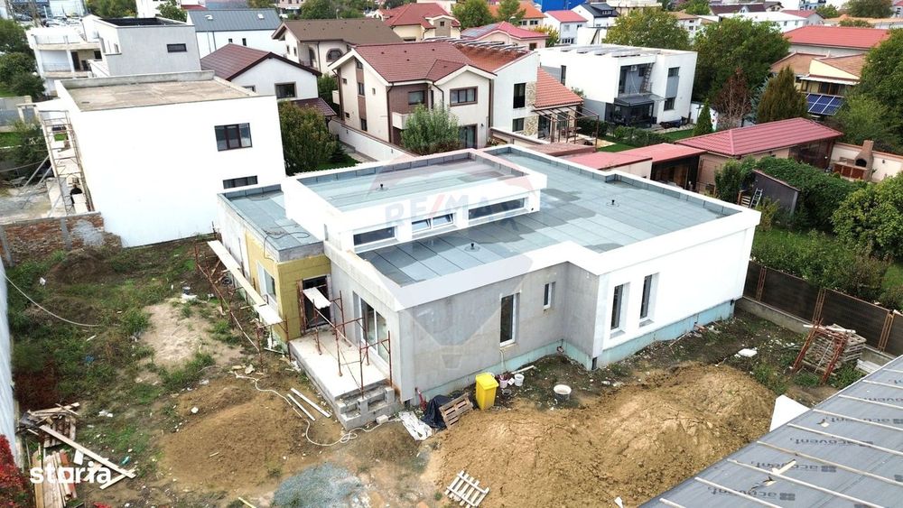 Casă / Vilă cu 5 camere de vânzare în zona Kamsas Constanta
