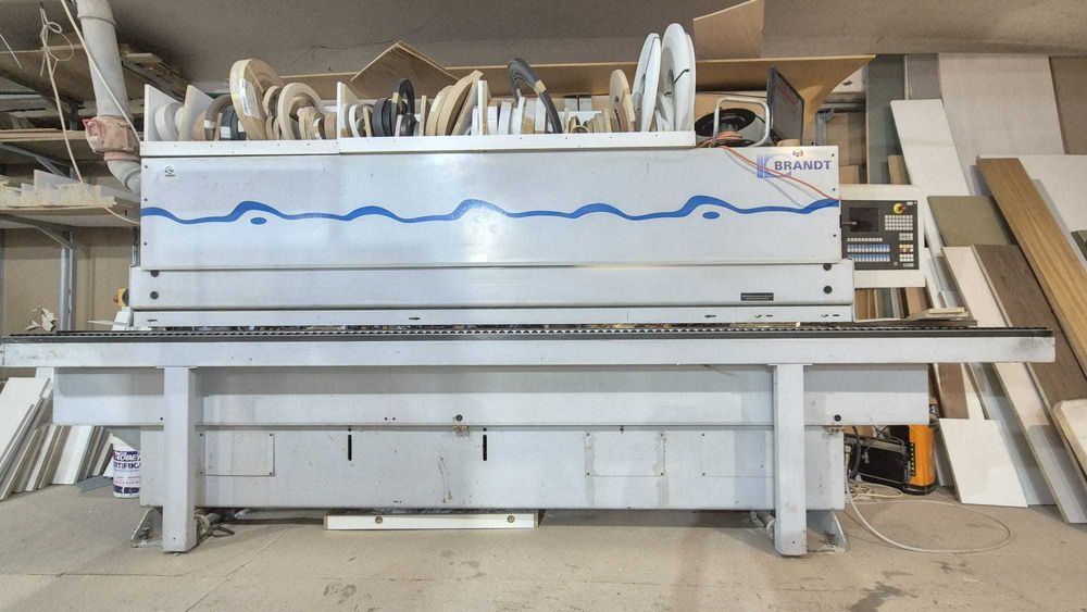 Mașină de căntuit Brandt cu rotunjire capete, fără prefrezare