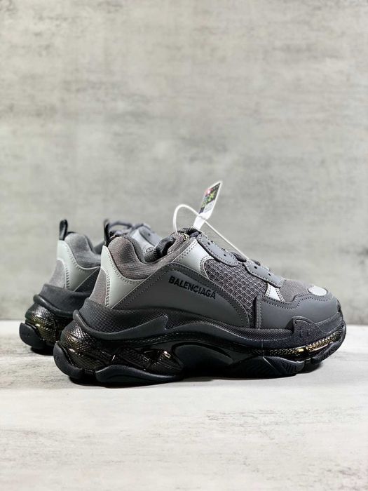 Adidasi Balenciaga Triple S Calitate Premium