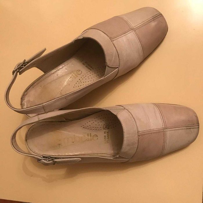 Продам босоножки (Франция)