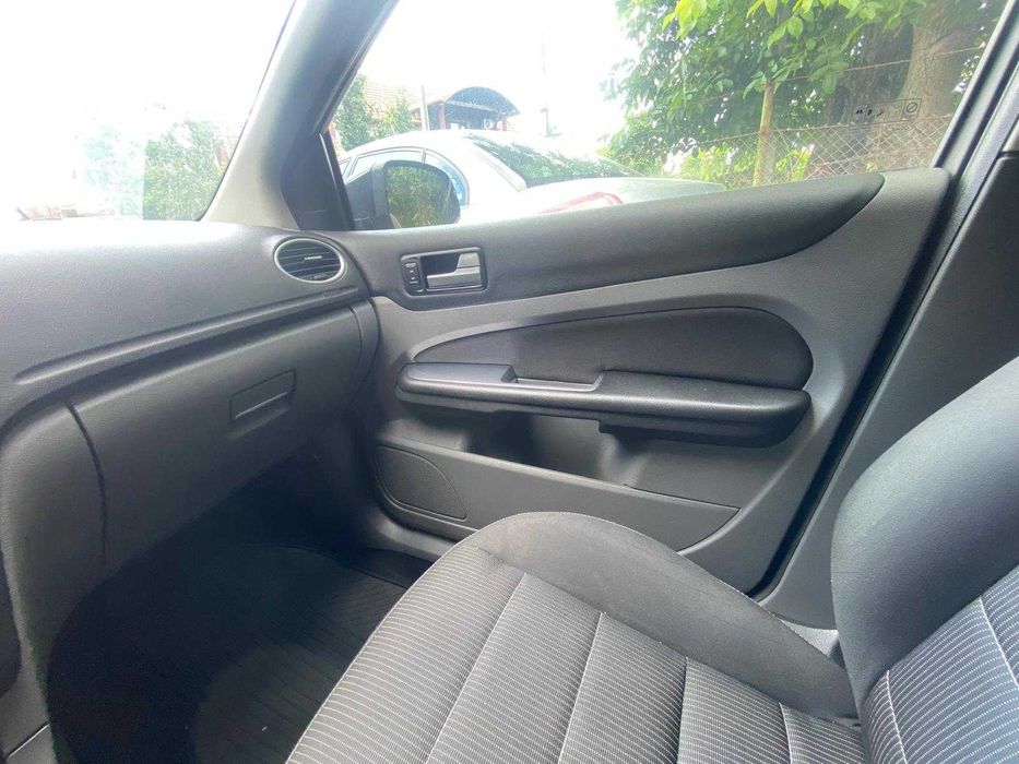 FORD Focus 2009 — imagine 2