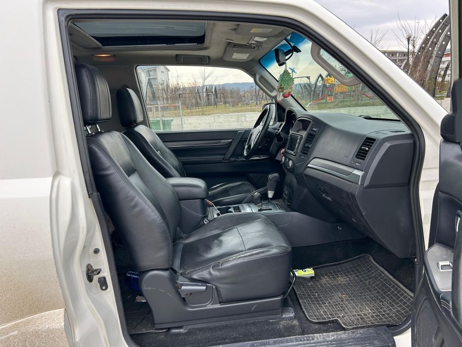 Mitsubishi pajero 2008 3.2 diesel autoutilitara