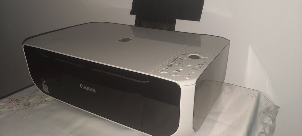 Imprimanta  Canon folosita puțin. Oferta !