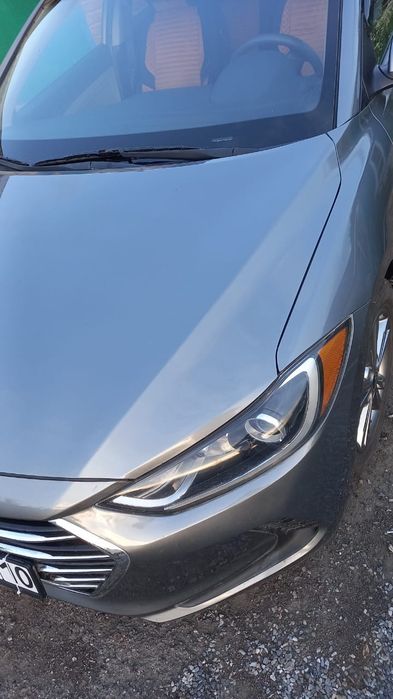 Продам автомобиль Hyundai Elantra 2017 г.