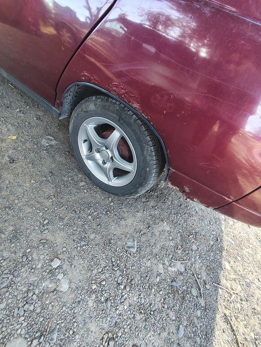 Лада 12 2005года