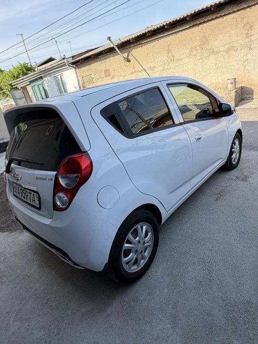 Chevrolet Spark 2016 — 4