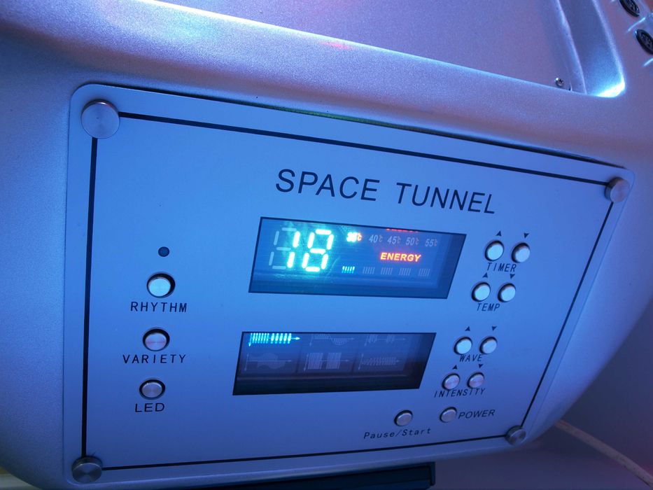 Капсула Space Tunnel