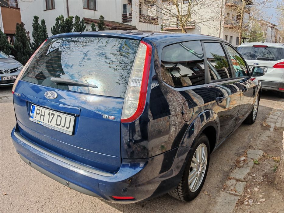 FORD Focus 2011 — imagine 3