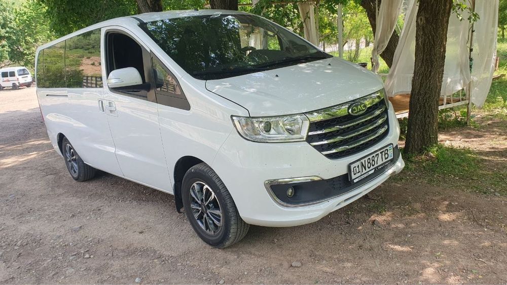 Sayohat uchun Jac M3  8 orinli
