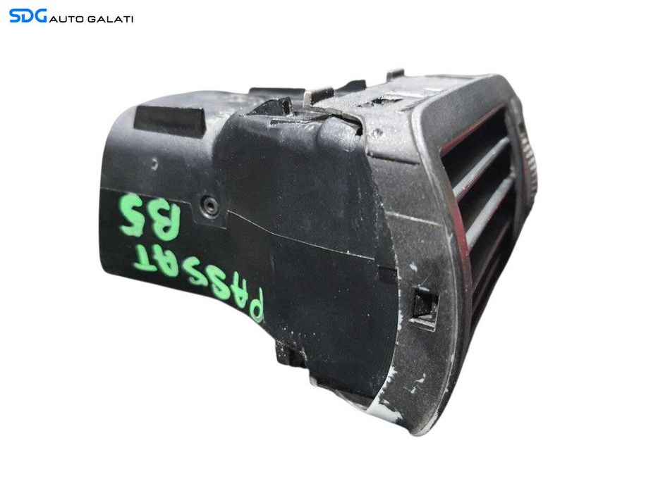 Gura Grila Aer Aerisire Ventilatie Bord Stanga Volkswagen Passat B5 1997 - 2001 Cod 3B0819703A [N3658]
