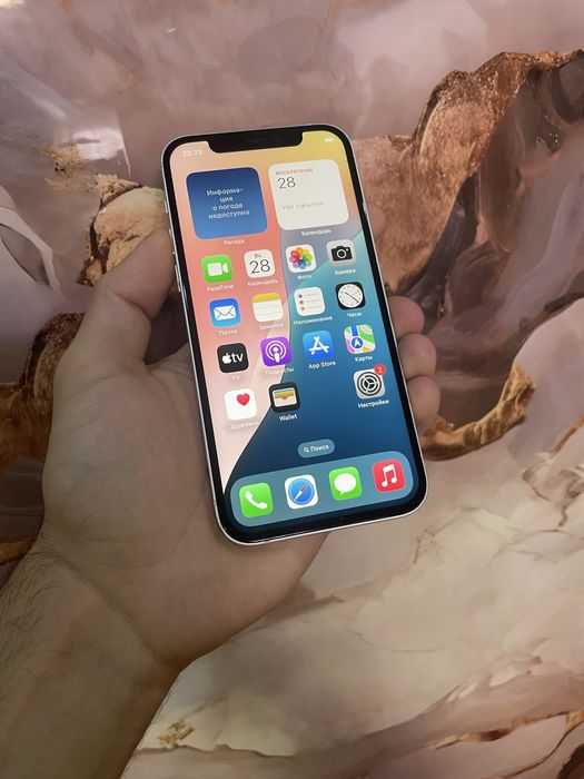 Продам телефон Айфон 12  128Gb
