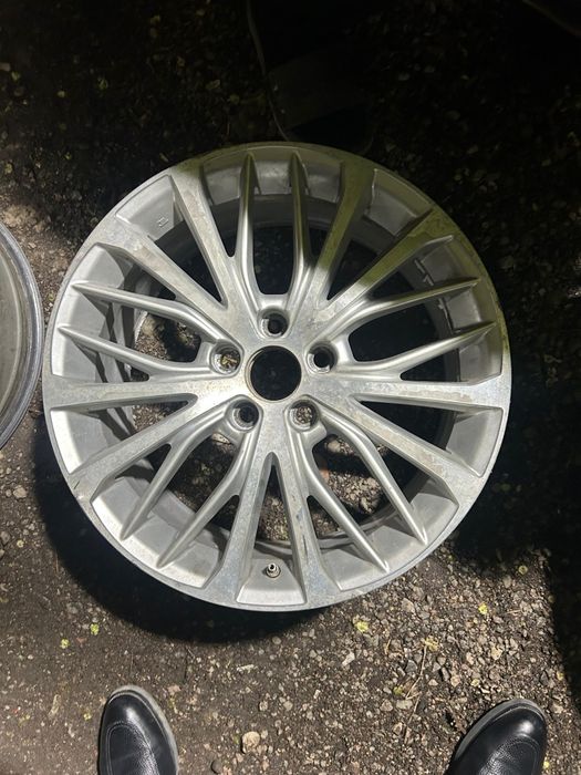 Камри 70 оригинал 18размер