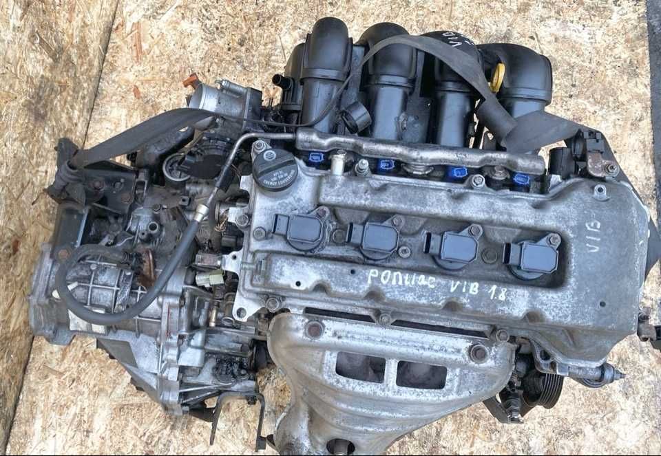 Двигатель 1.8 (1ZZ-FE)  Pontiac Vibe (Понтиак Вайб) в полном навесе