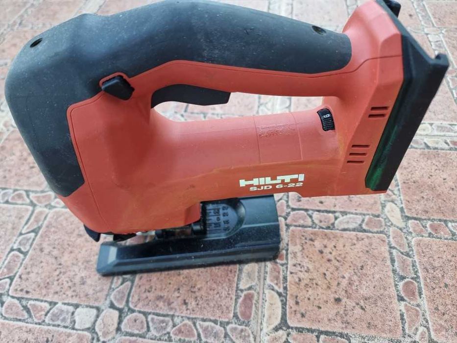 Hilti SJD 22A - SJT 22A  NURON - акумулаторен прободен трион / зеге/