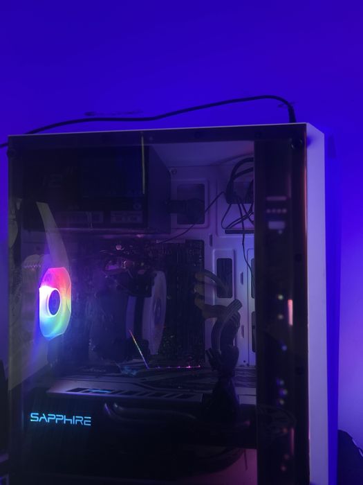 PC GAMING Impecabil nou nouț gata de rulat orice joc in fps uri medii