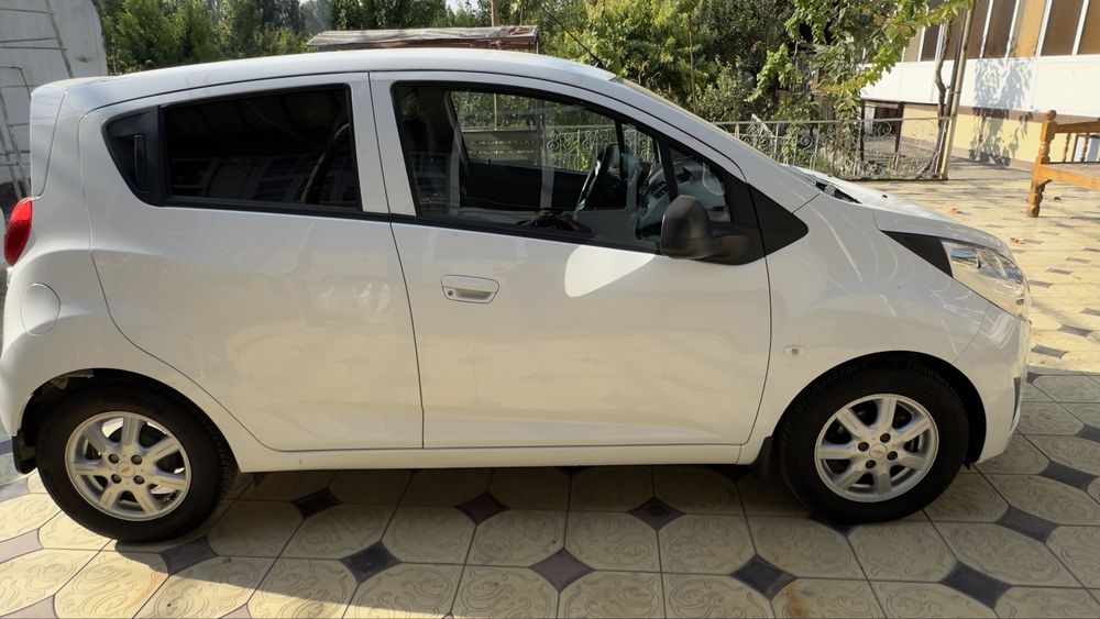 Spark 56.000 km yurgan 6.300$