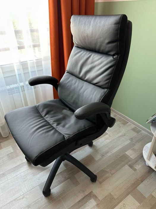 Офис стол ползван за кратко