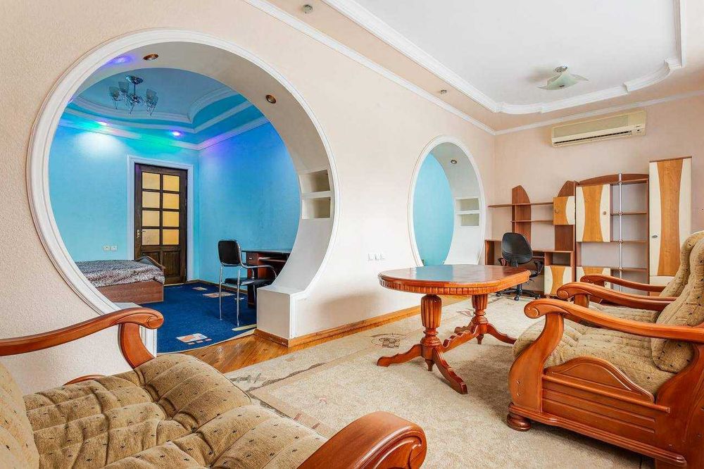 продается 4/2/8 ЖК габус